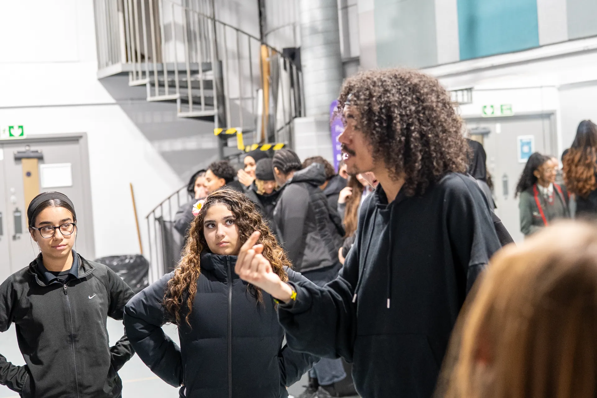 Chickenshed teach a workshop